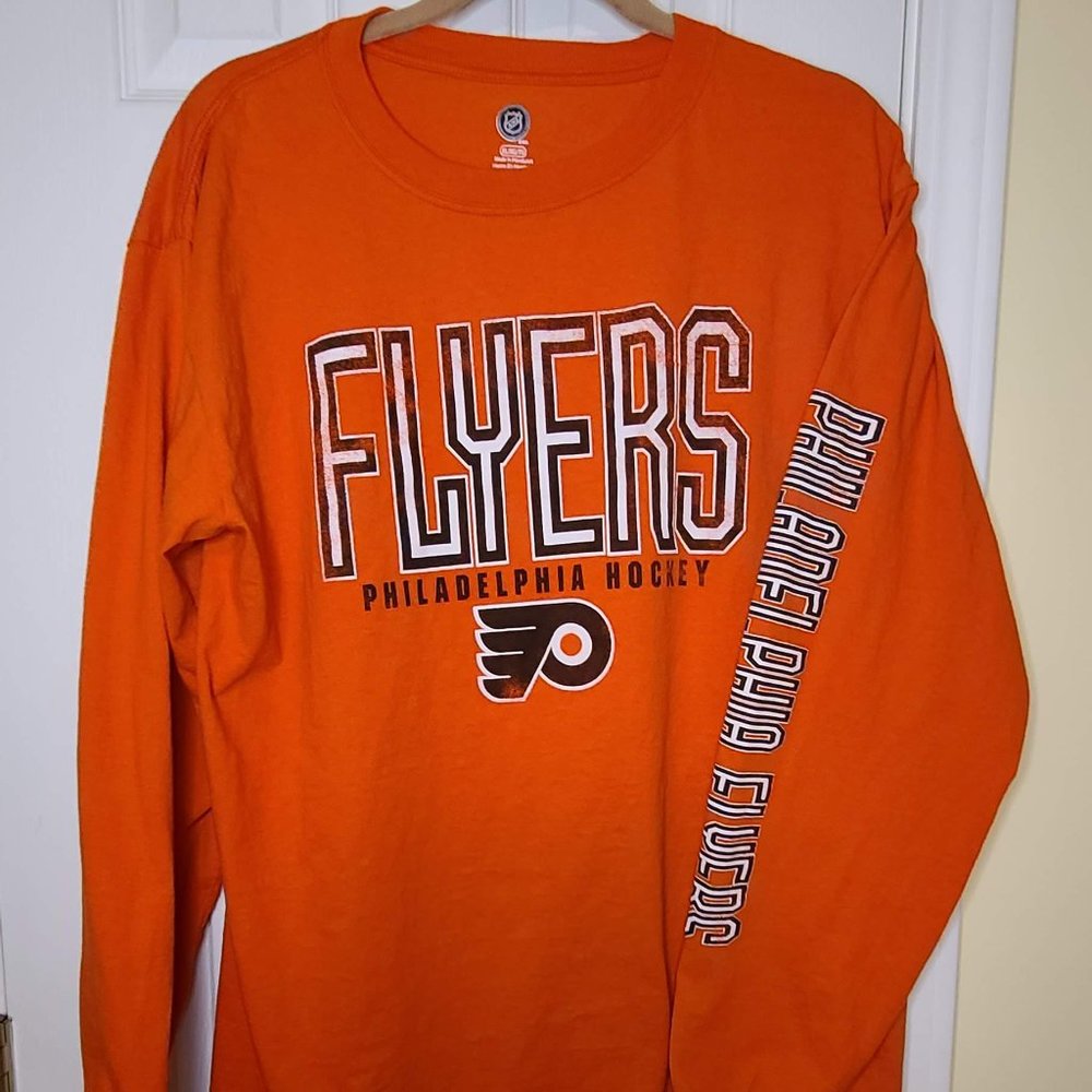 Men's LS Tee Philadephia Flyers